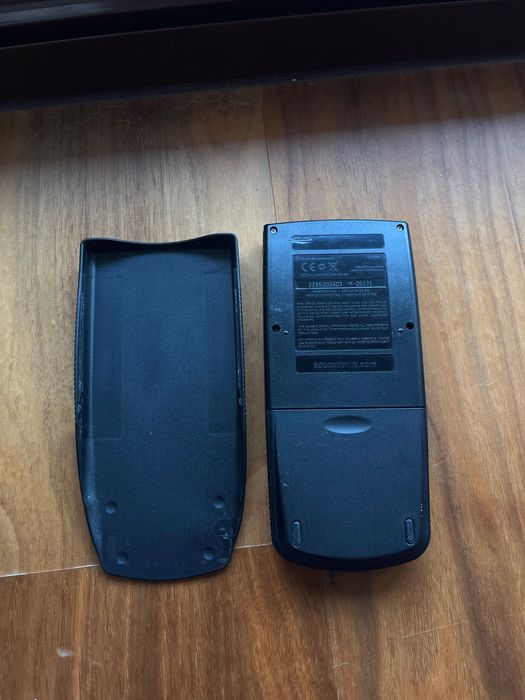 Calculadora Gráfica  TEXAS INSTRUMENTS TI-82 STATS