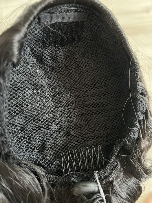 Хвіст з волосся, резинку з волосся