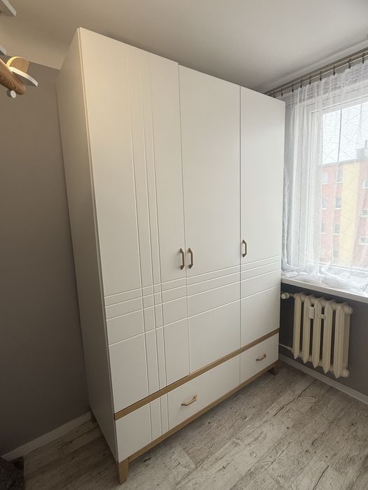 Szafa 150x230 biała/drewno