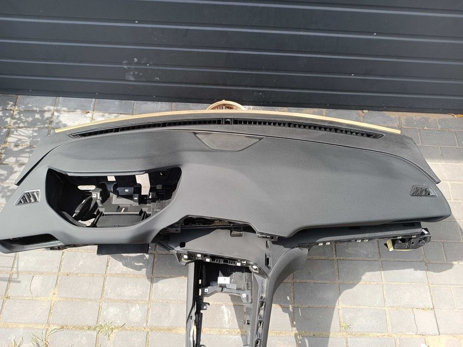 deska konsola kokpit peugeot 3008 II  5008 II naprawa