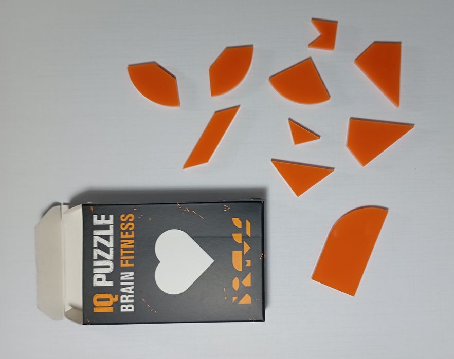 Iq puzzle Хрест, Серце, Ромб