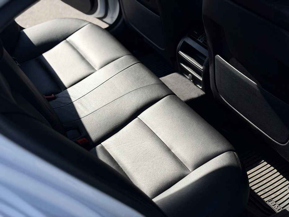 BMW 5 Series 2016 VIN WBA5A310X0G368810 фото оголошення 9 з 24