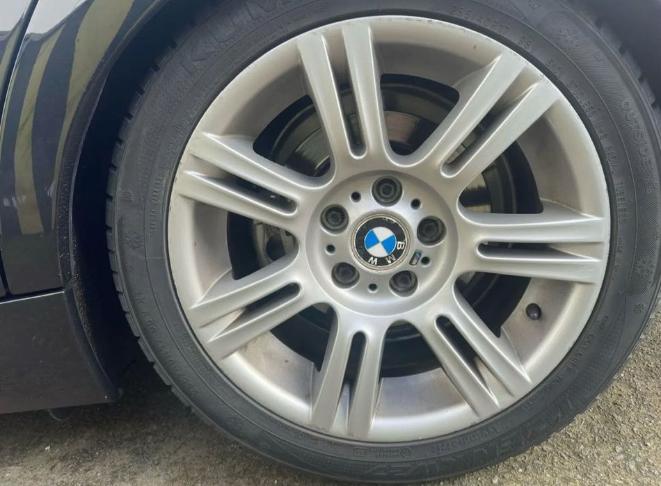 Jantes 17” BMW originais + alargadores. Aceito propostas