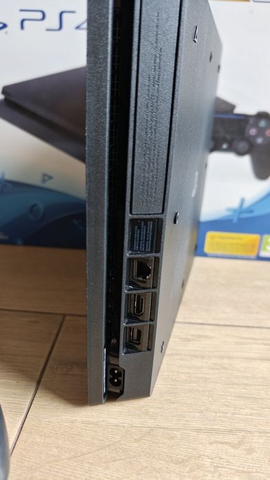 Konsola Playstation 4 Slim 500GB