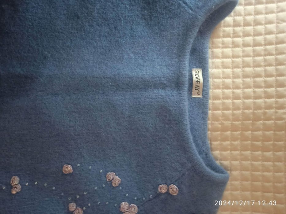 Кофтинки, жакети жіночі р-р 44