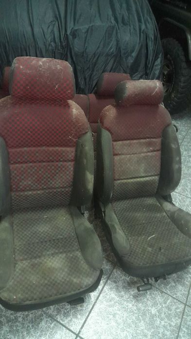 Conjunto de bancos audi a 3