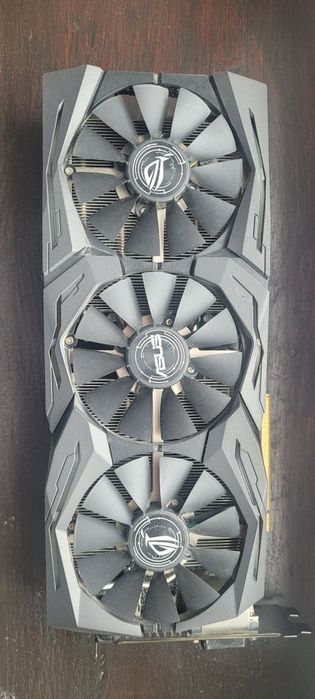 Karta Grafiki strix gtx 1080ti 11g uszkodzona. Daje obraz ale zły.