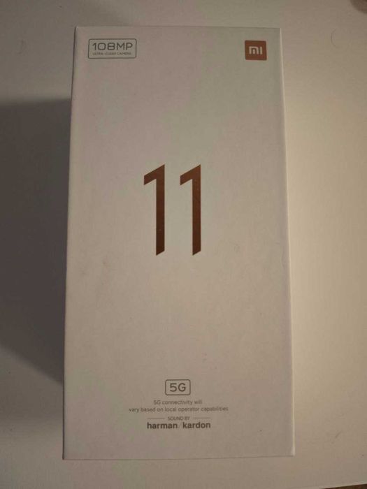 Xiaomi 11 8GB RAM 256GB ROM 108 Megapixel camera