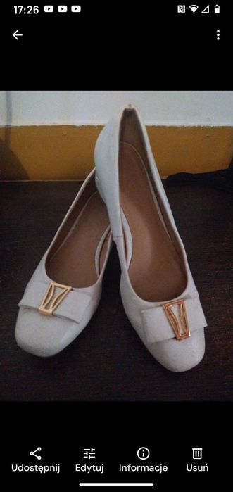 Alba komunijna dla dziewczynki