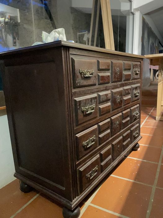 Cómoda clássica Restaurada