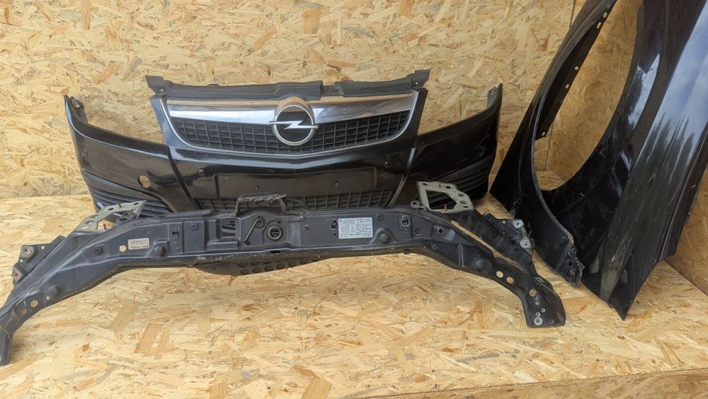 Передній бампер Opel vectra c 2006 рік