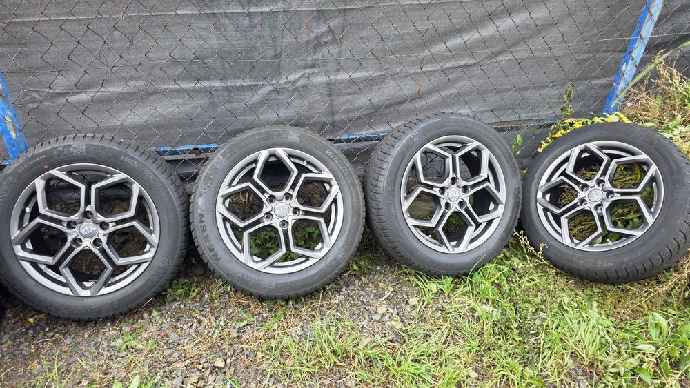 Alufelgi Kia Sportage 18"  opony zimowe 235/55/18