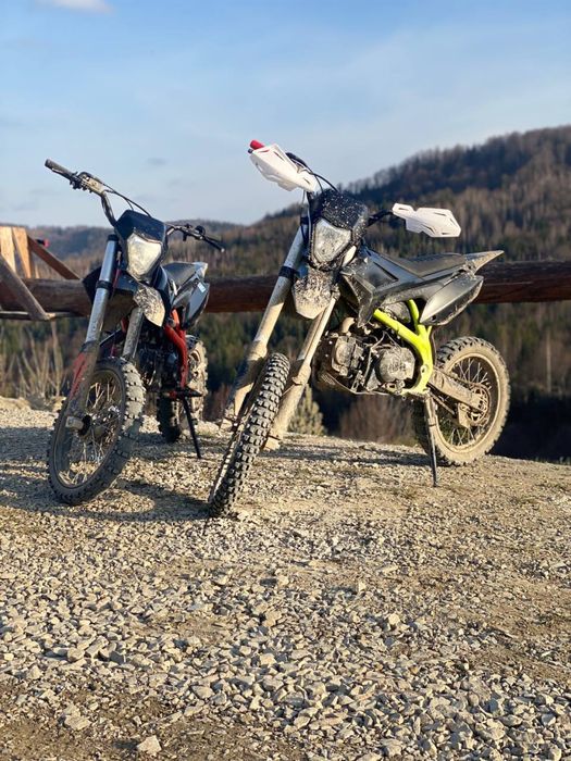 Мотоцик ясікс 125 під байк