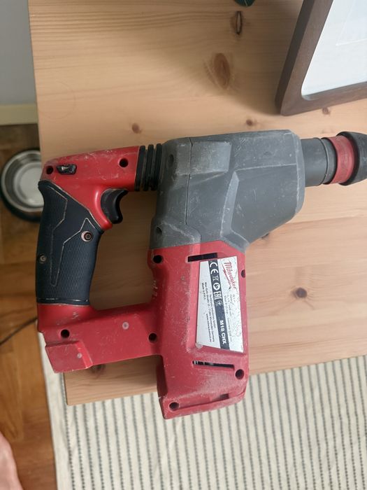 Milwaukee M18 CHX  martelo perfurador SDS-Plus