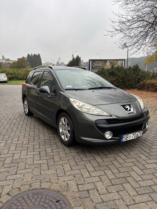Peugeot 207SW kombi/ 2009r/Hak Klimatyzacja/Dobry stan 1.4 benyzna