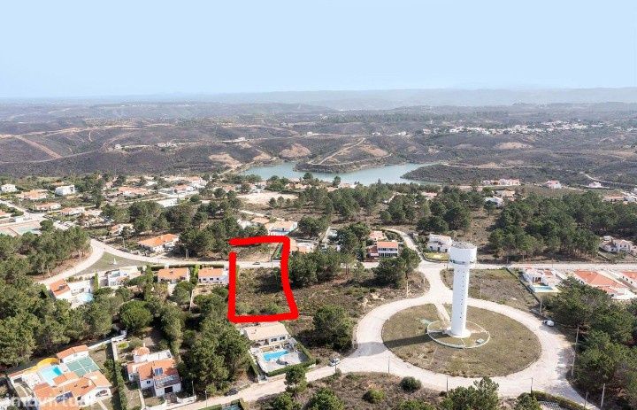 Land for sale Aljezur / Lote Urbano Aljezur