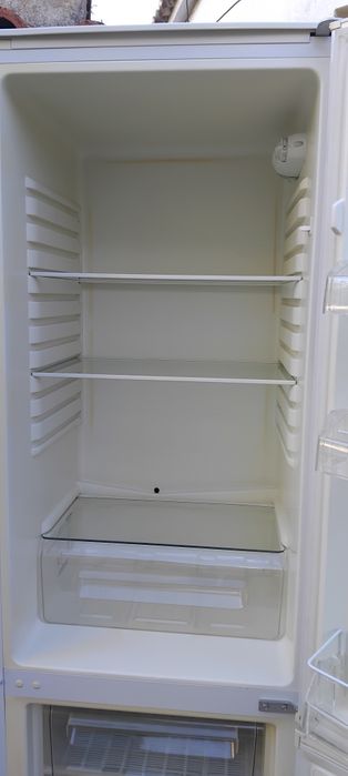 Frigorífico combinado Electronia!