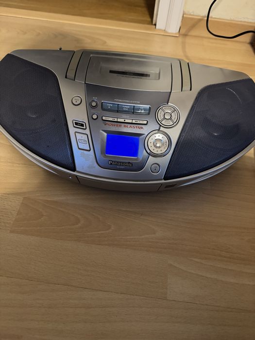 Panasonic radio CD i magnetofon
