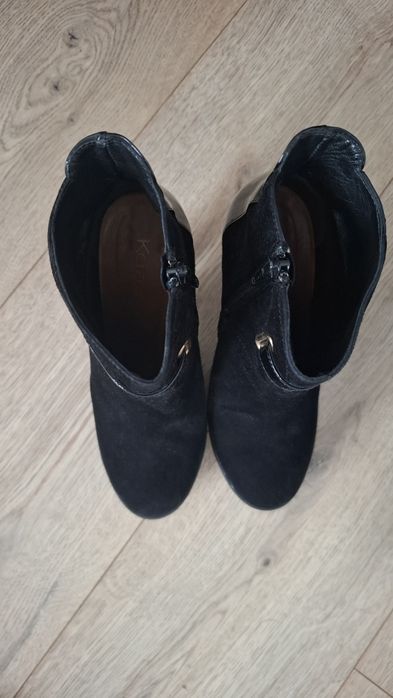 Botki na słupku Kazar