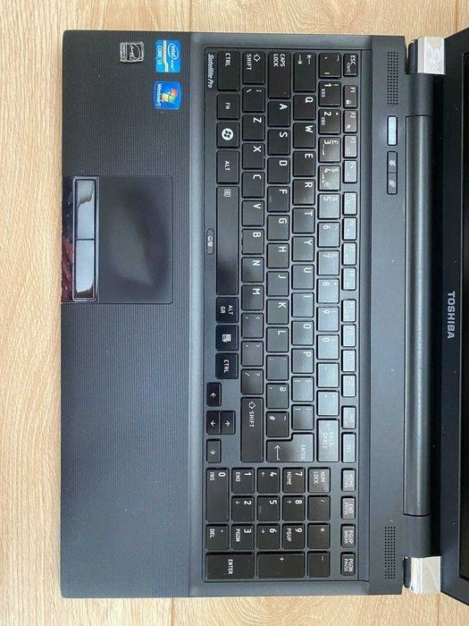 Ноутбук Toshiba Satellite PRO R850 (i3-2310, 4gb, HDD 500gb)