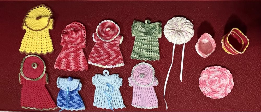 Rendas artezanais ( bordadas á mao )