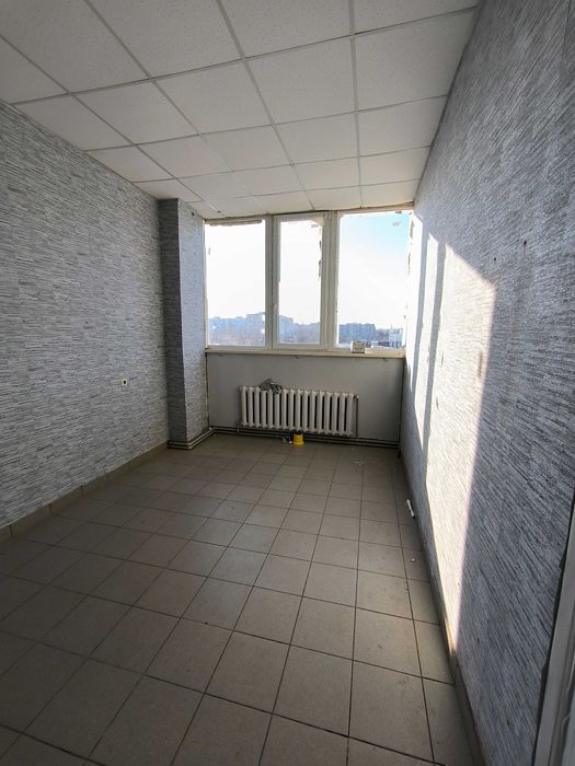 Офісно-виробничі приміщення 300кв.метрів, за ціною Однушкі ринок Нива!