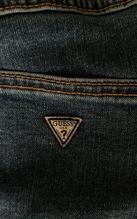 Jeansy Guess rozmiar 26