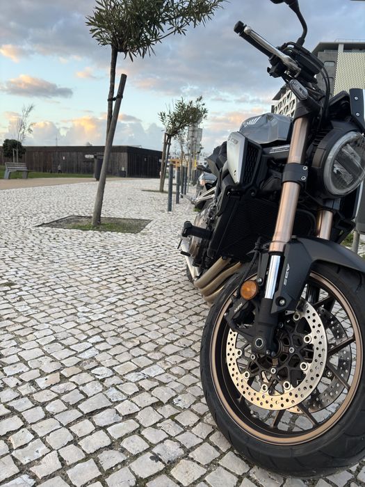 Honda CB650 - como nova