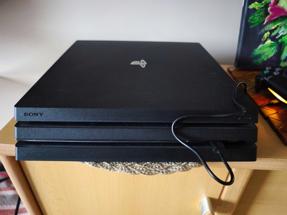 PlayStation 4 Pro 1TB