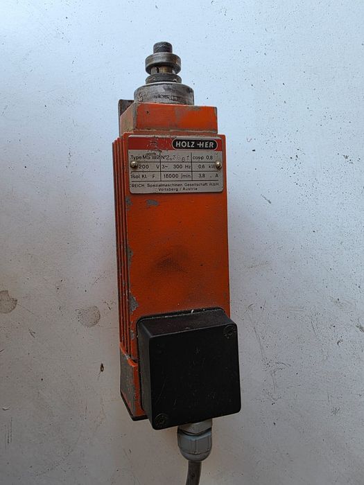 Silnik wysokoobrotowy - elektrowrzeciono 0.6kw