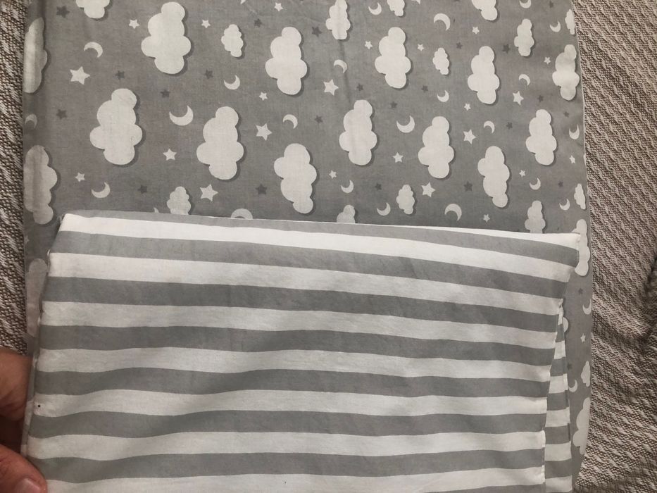 Бортики дитяче ліжечко