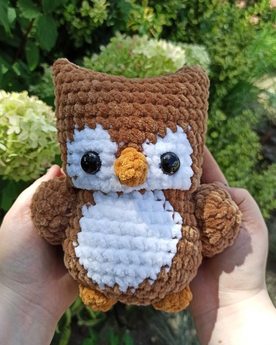 Sowa sówka na szydełku amigurumi zabawka pluszak handmade