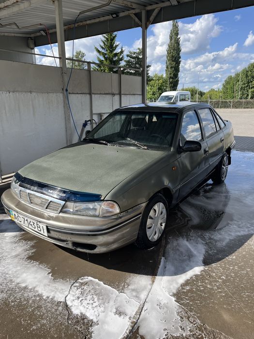 Продам Део Нексію 2004р