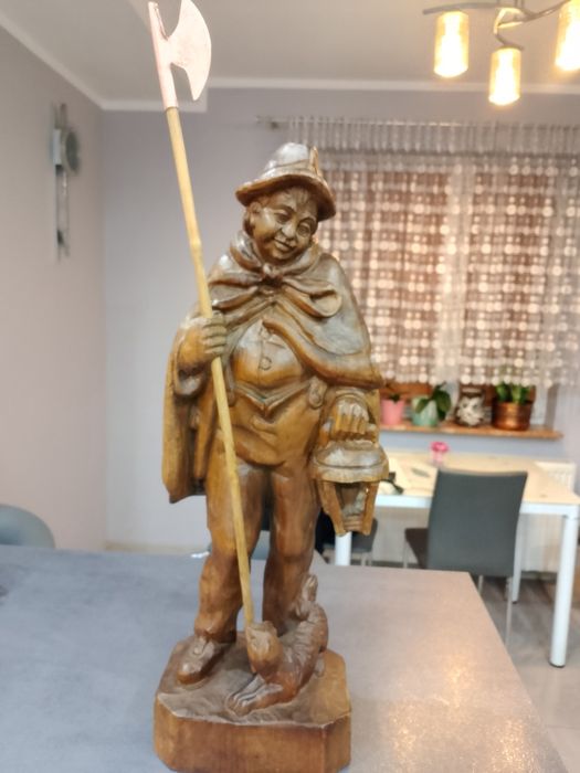 *Wyprzedaż*Stara figura halabardnika z drewna.65cm
