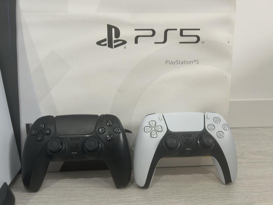 konsola ps5 z napędem