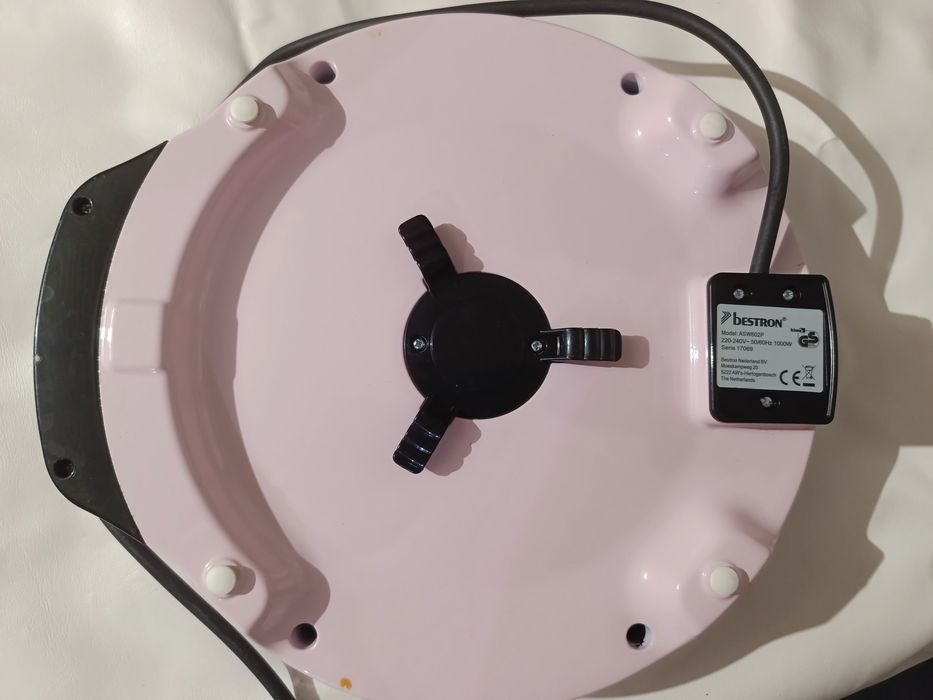 Млинниця Bestron ASW602P