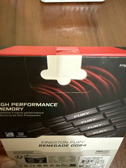 Kingston FURY 16 GB (2x8GB) DDR4 4800 MHz Renegade Black! НОВА!