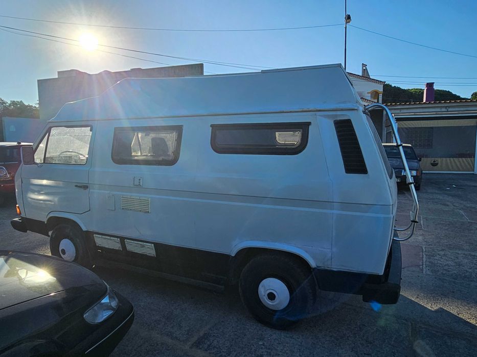 Volkswagen Transporter T3 Autovivenda 2.0 Gasolina  1983  5 Lugares