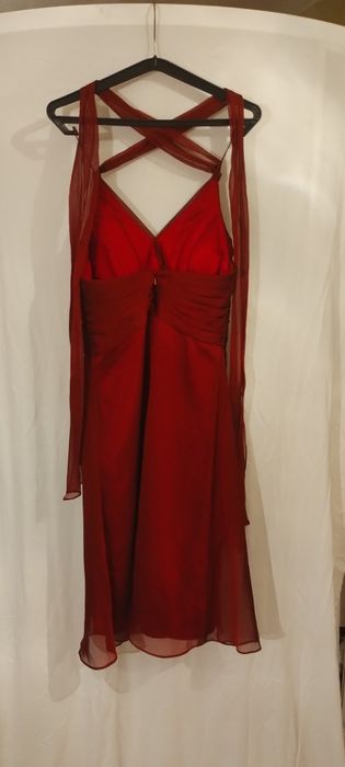 Przepiękna bordowa sukienka