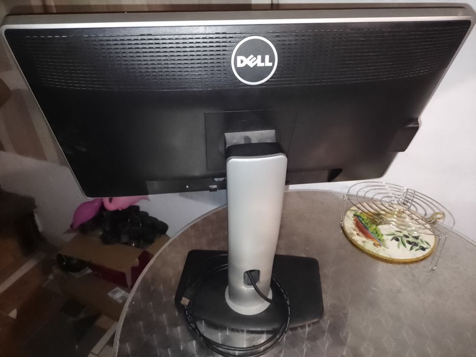 Монитор "DELL" U2312HMt