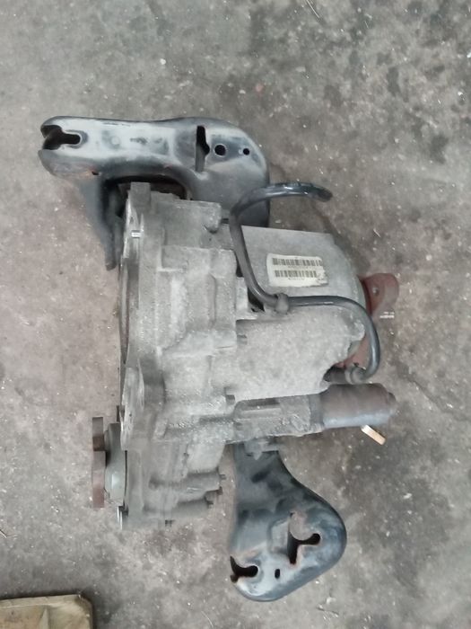 Reduktor skrzyni BMW E83 Silnik elektryczny Most tyl Mini Countryman F60