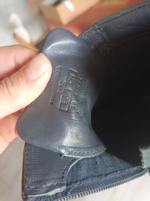 Черевики шкіра 38