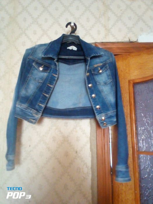 Продам жіночі курточки