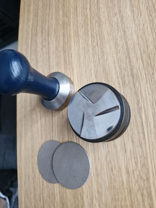 Tamper Delonghi, sitka, wyrownywarka do ekspresu kolbowego