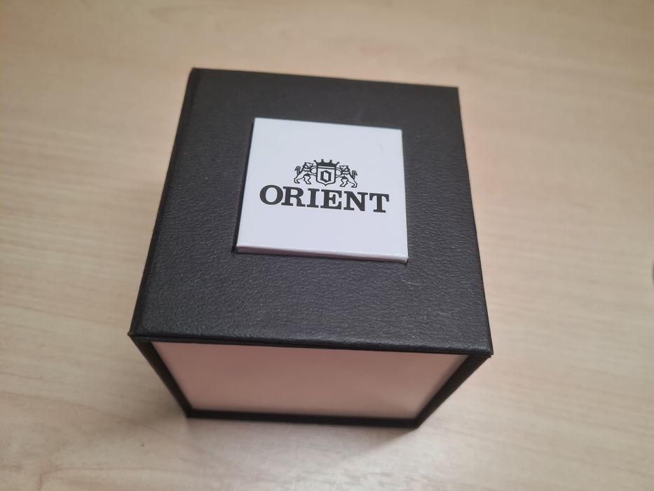 Часы годинник Orient FTTOY003W новые