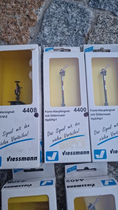 Sinais potentes para comboios 12v