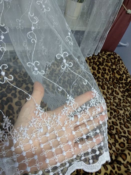 Firana krótka piękna 4m 185cm wysokość biała