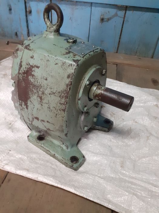 Редуктор 2мц-80.