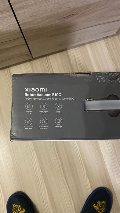 Продам миючий робот пилосос xiaomi vacuum E10C