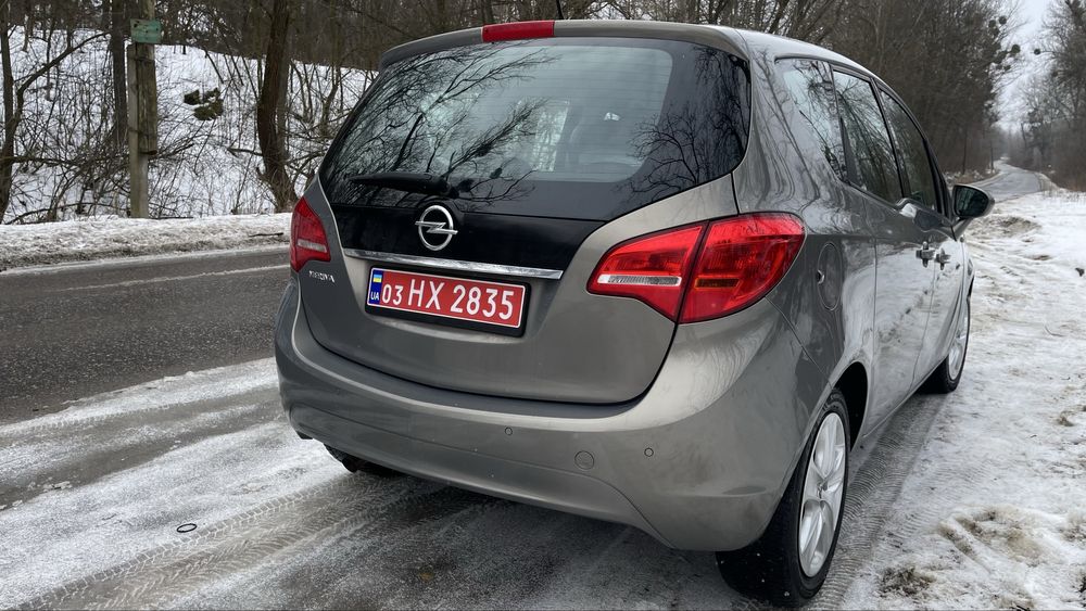 Opel Meriva b 1.4 benzin 2013